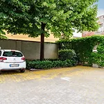 Zaffiro House