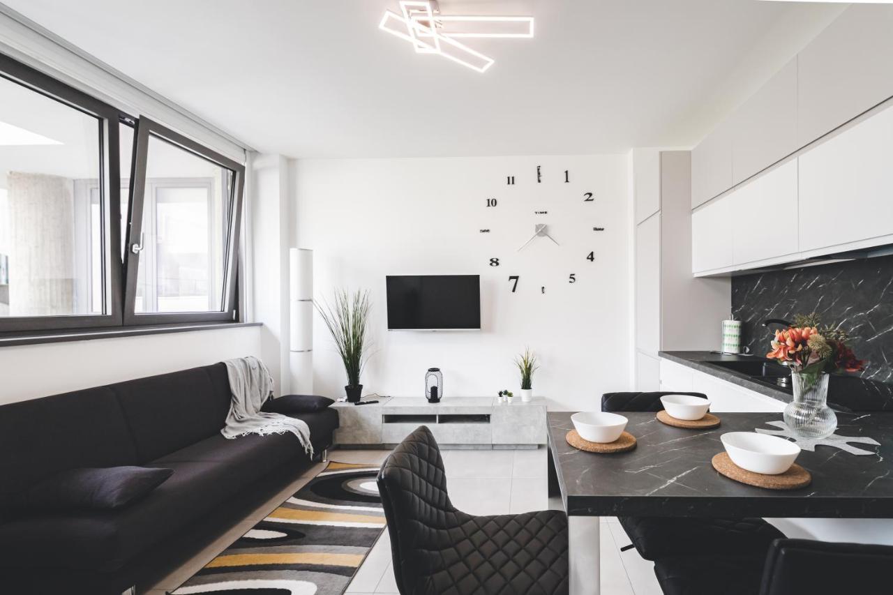 Zaffiro House Milan